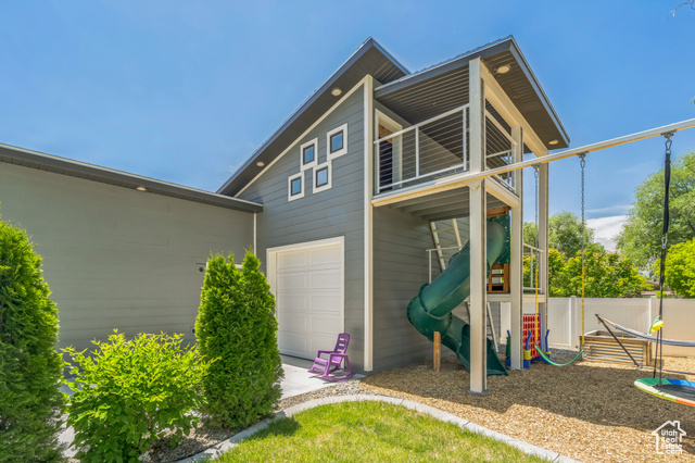 Photo 15 for MLS #2088892 at 1186 W Marinwood Ave