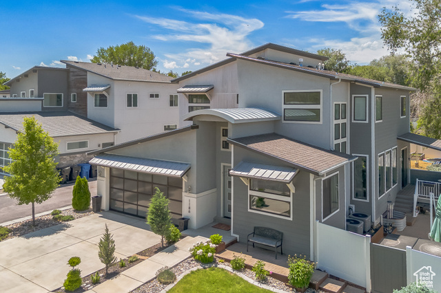 Photo 3 for MLS #2088892 at 1186 W Marinwood Ave