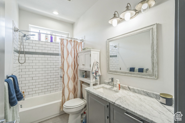 Photo 41 for MLS #2088892 at 1186 W Marinwood Ave