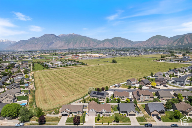 Photo 32 for MLS #2088899 at 2127 Rio Grande Dr