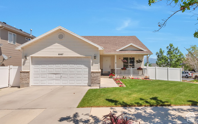 8567 S CORK OAK DR, West Jordan UT 84081