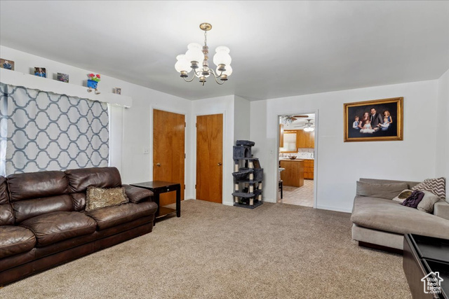 Photo 7 for MLS #2088973 at 339 S Main St