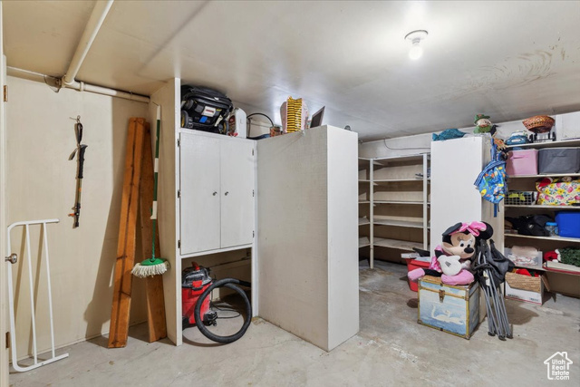 Photo 24 for MLS #2088973 at 339 S Main St