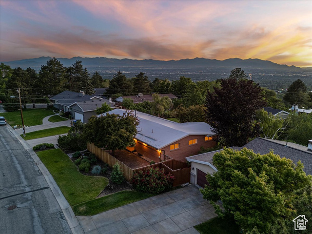4530 S PARK HILL DR, Salt Lake City UT 84124