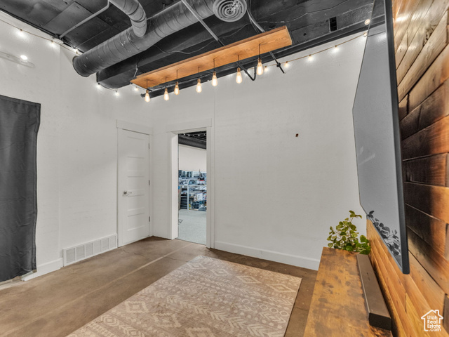 Photo 81 for MLS #2089024 at 40 S Freedom Blvd
