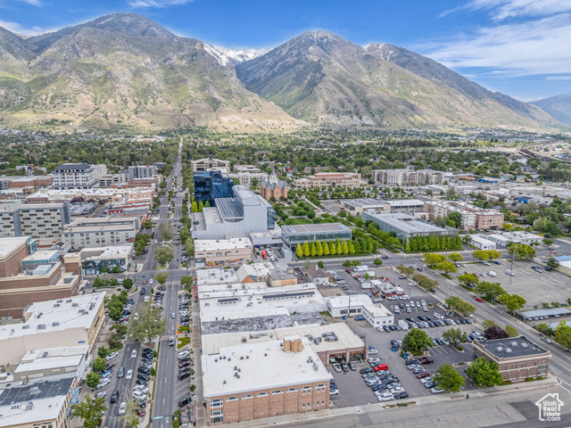 Photo 100 for MLS #2089024 at 40 S Freedom Blvd