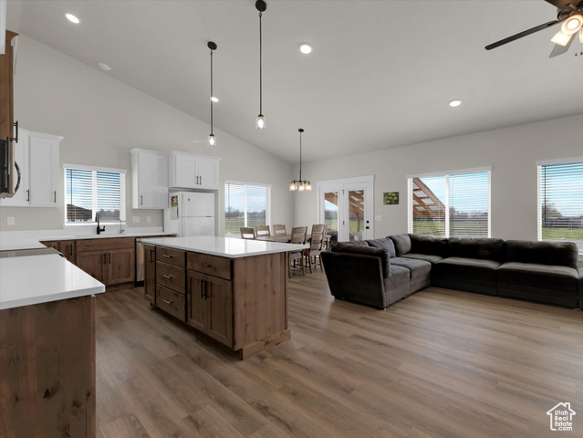 Photo 6 for MLS #2089040 at 3425 W Isabel Way