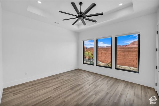 Photo 13 for MLS #2089046 at 133 E Terrace Ln