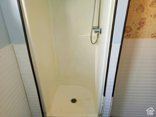 Photo 36 for MLS #2089082 at 719 Adams St