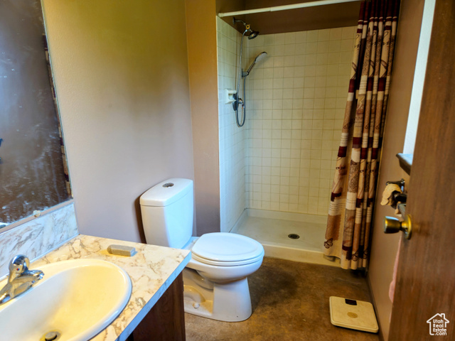 Photo 28 for MLS #2089082 at 719 Adams St