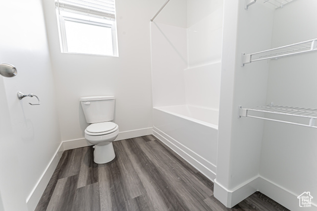 Photo 10 for MLS #2089089 at 4688 S 710 West #J304