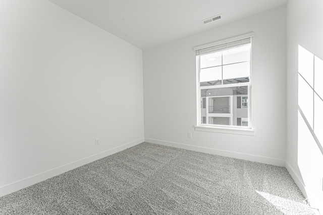 Photo 7 for MLS #2089089 at 4688 S 710 West #J304