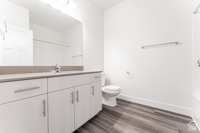 Photo 8 for MLS #2089089 at 4688 S 710 West #J304