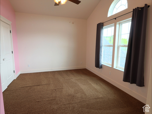 Photo 48 for MLS #2089107 at 2307 Maple Leaf Dr