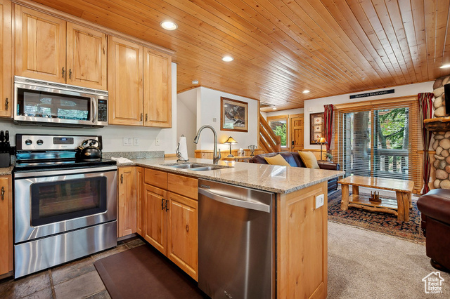 Photo 15 for MLS #2089114 at 3988 N Timber Wolf Ln #10D