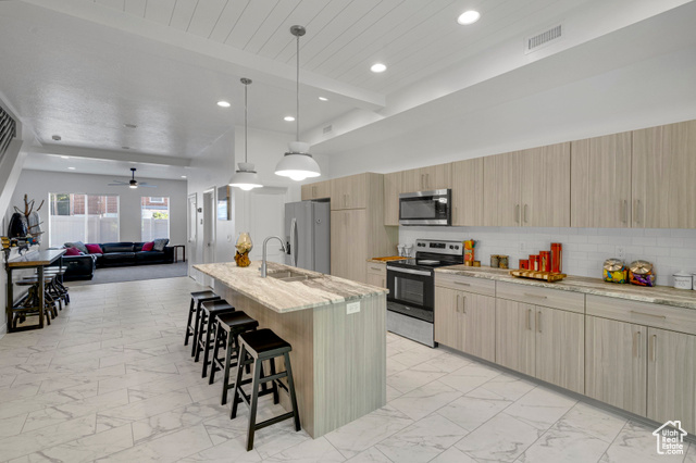 4022 S BURCH CREEK WAY, South Ogden UT 84405