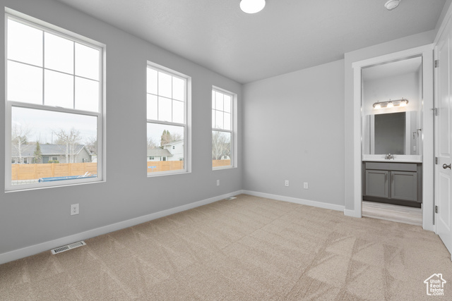 Photo 9 for MLS #2089170 at 748 W Signal Dr