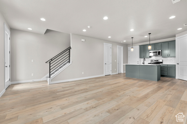 Photo 3 for MLS #2089218 at 746 W Signal Dr