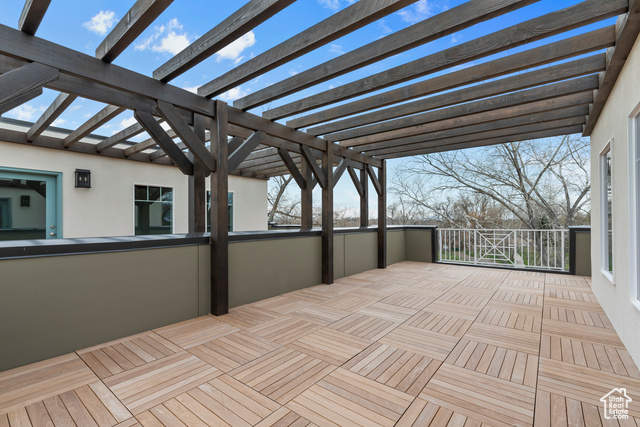 Photo 18 for MLS #2089218 at 746 W Signal Dr