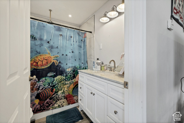 Photo 15 for MLS #2089225 at 740 W Uzona Ave