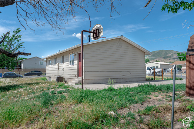 Photo 33 for MLS #2089231 at 3309 S 8000 West