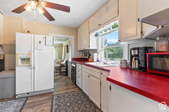 Photo 8 for MLS #2089237 at 381 E 300 South