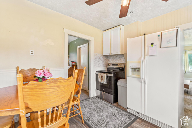 Photo 9 for MLS #2089237 at 381 E 300 South