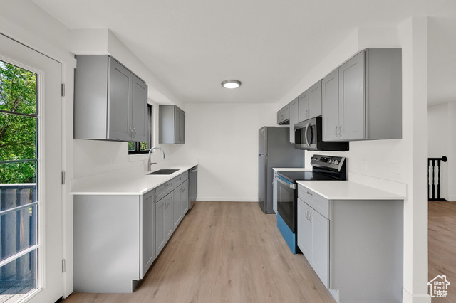 Photo 13 for MLS #2089272 at 282 E 925 South