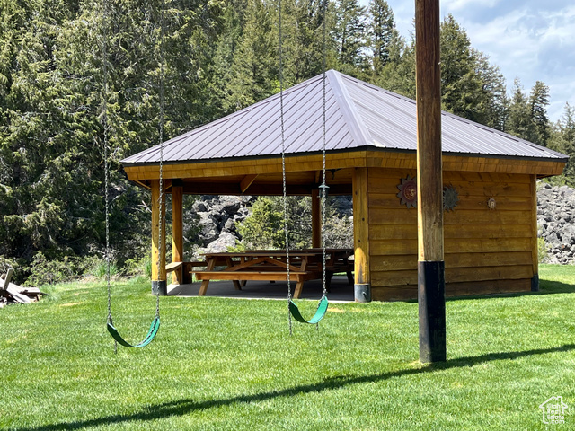 Photo 13 for MLS #2089343 at 2665 Government Dam Rd