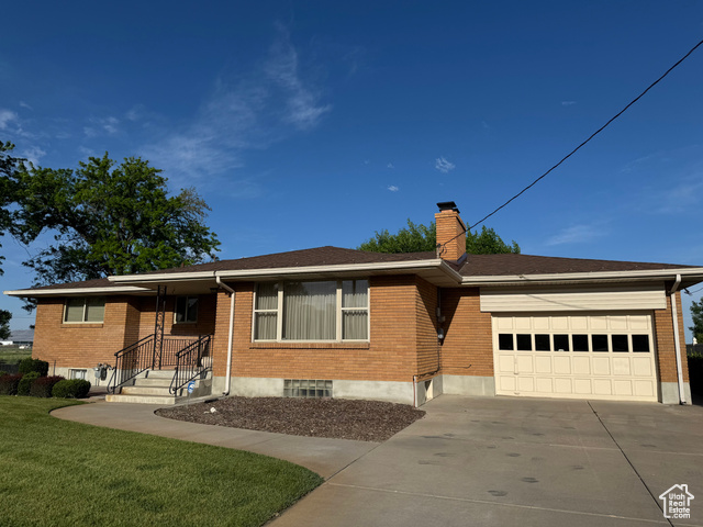 Photo 2 for MLS #2089352 at 2650 S 2000 West