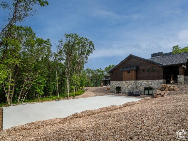 Photo 81 for MLS #2089372 at 1156 N Valley View Dr