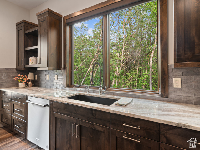 Photo 63 for MLS #2089372 at 1156 N Valley View Dr