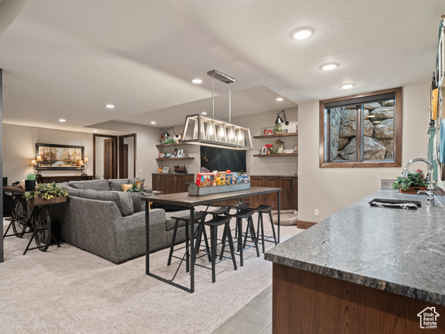Photo 36 for MLS #2089372 at 1156 N Valley View Dr