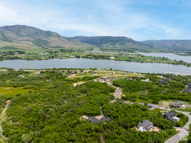 Photo 85 for MLS #2089372 at 1156 N Valley View Dr