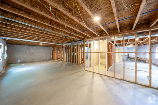 Photo 31 for MLS #2089377 at 407 E Clay Ln
