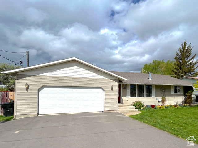 434 S 2ND, Soda Springs ID 83276