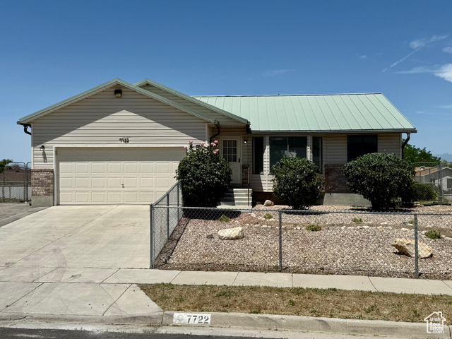 7722 W MAYTIME DR, Magna UT 84044