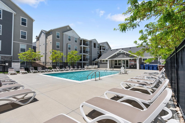 4192 W MCKELLEN DR #B2, Herriman UT 84096