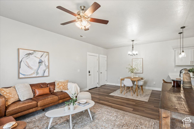 Photo 17 for MLS #2089435 at 4192 W Mckellen Dr #B2