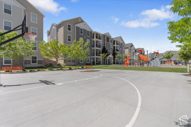 4192 W MCKELLEN DR #B2, Herriman UT 84096