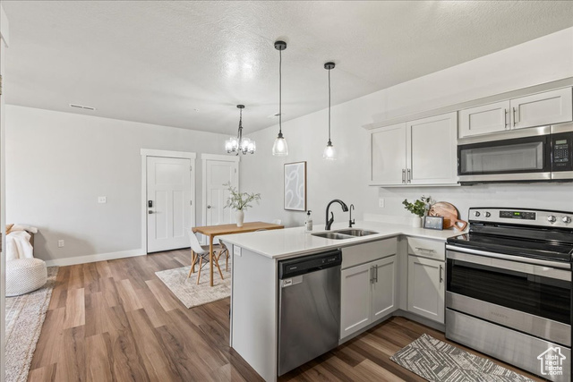 Photo 14 for MLS #2089435 at 4192 W Mckellen Dr #B2