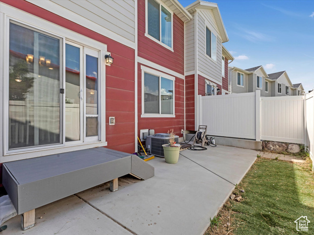 Photo 22 for MLS #2089440 at 3592 W Beckham Dr