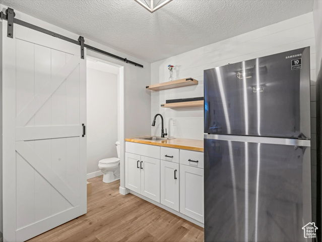 Photo 12 for MLS #2089440 at 3592 W Beckham Dr