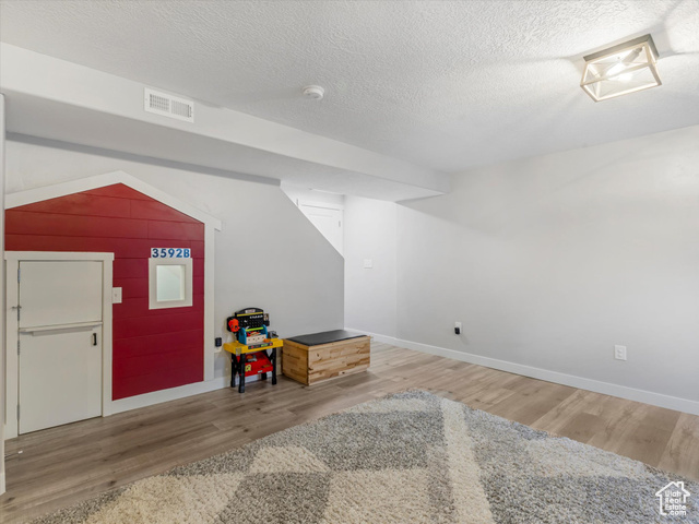 Photo 13 for MLS #2089440 at 3592 W Beckham Dr