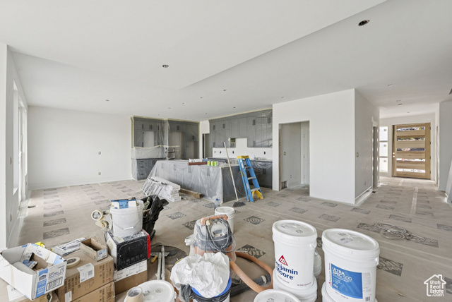 Photo 9 for MLS #2089477 at 1912 W Mochila Cir