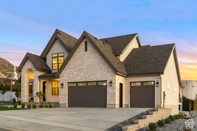 Photo 3 for MLS #2089526 at 5 W Summerhill Ln