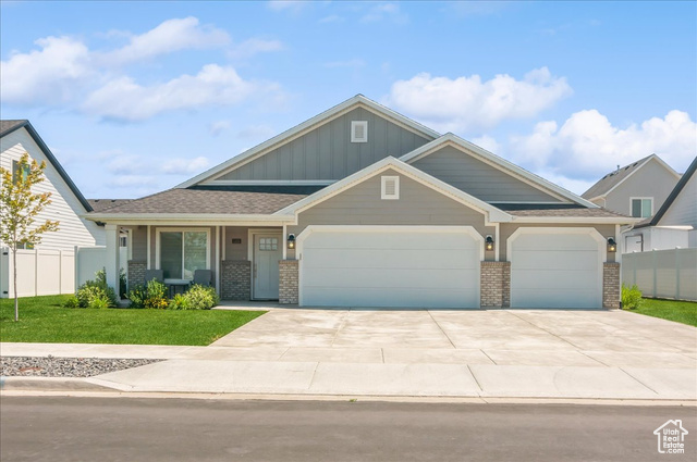 1123 S 4150 W, West Point UT 84015