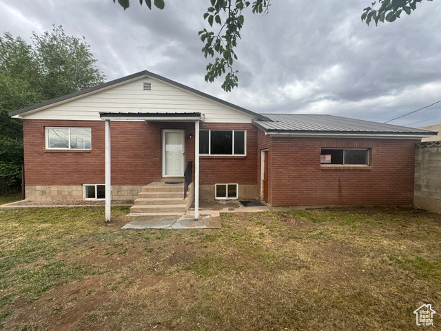 Photo 39 for MLS #2089568 at 559 E Harmston Ave