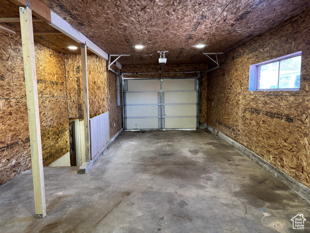 Photo 33 for MLS #2089570 at 559 E Harmston Ave