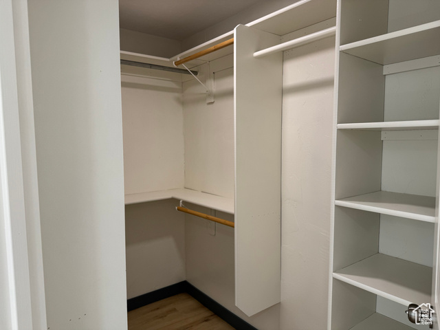 Photo 12 for MLS #2089570 at 559 E Harmston Ave